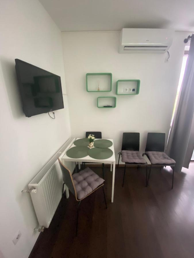Lexi Classic Apartman Hajdúszoboszló Екстериор снимка