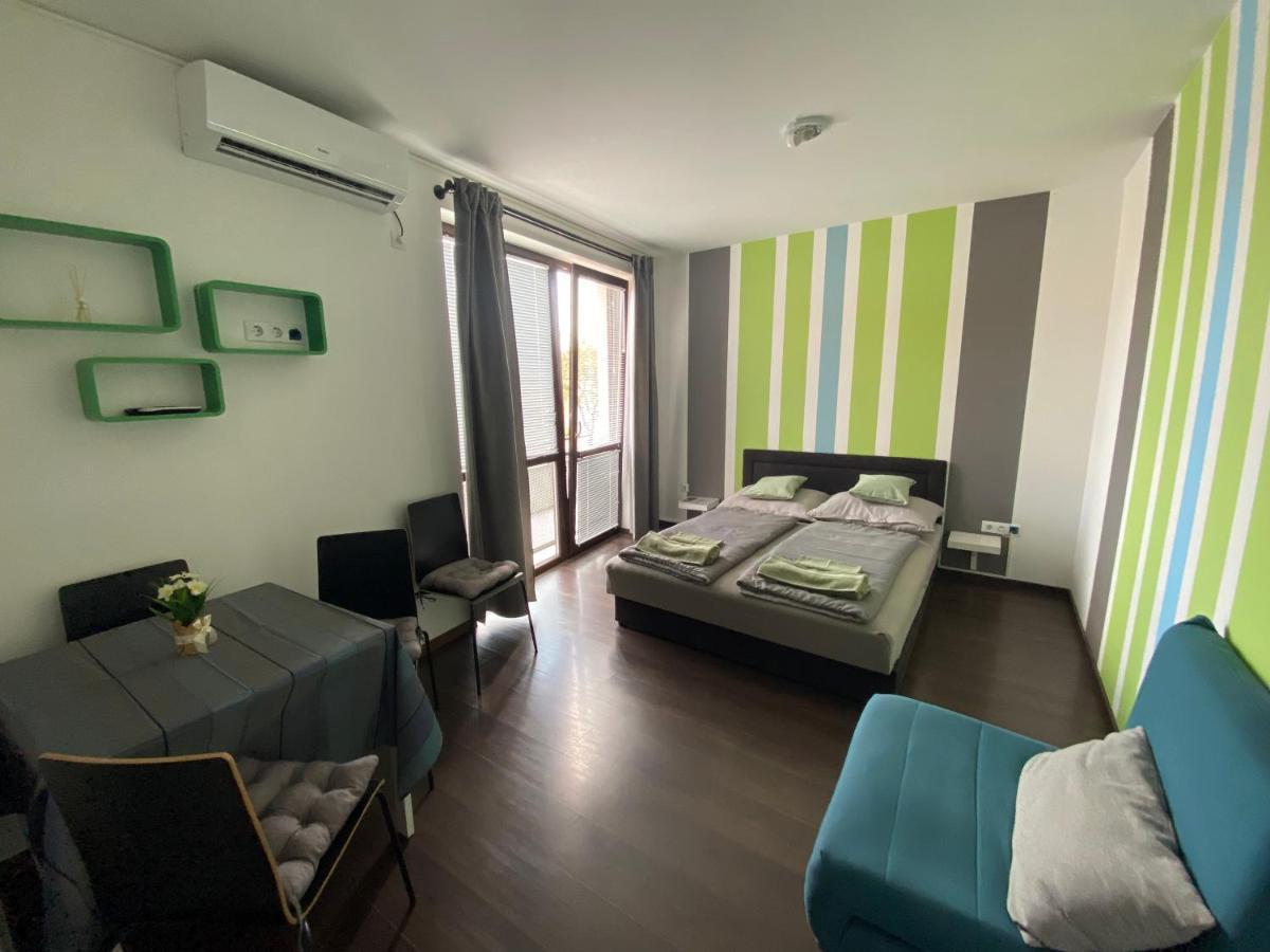 Lexi Classic Apartman Hajdúszoboszló Екстериор снимка